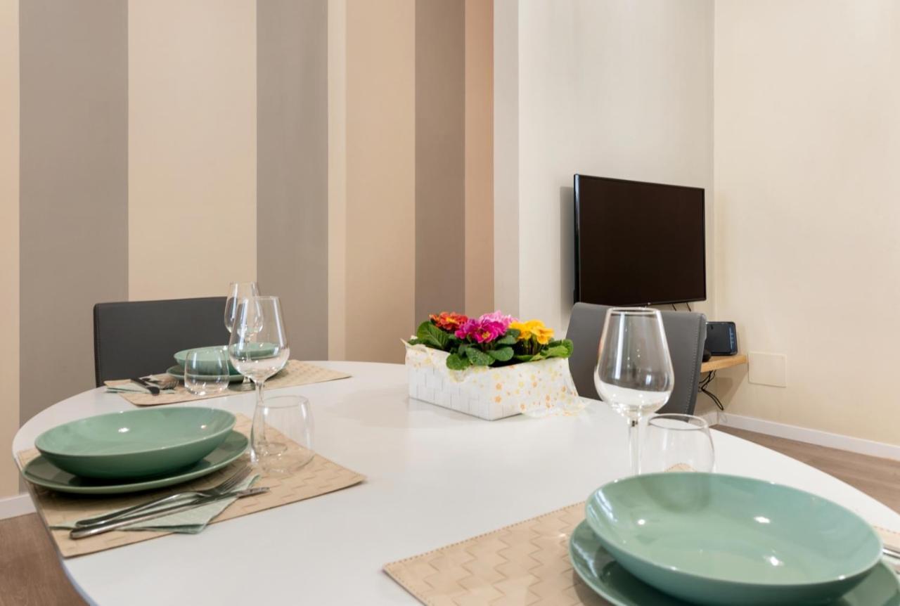 Parma Azeglio Apartment Ngoại thất bức ảnh