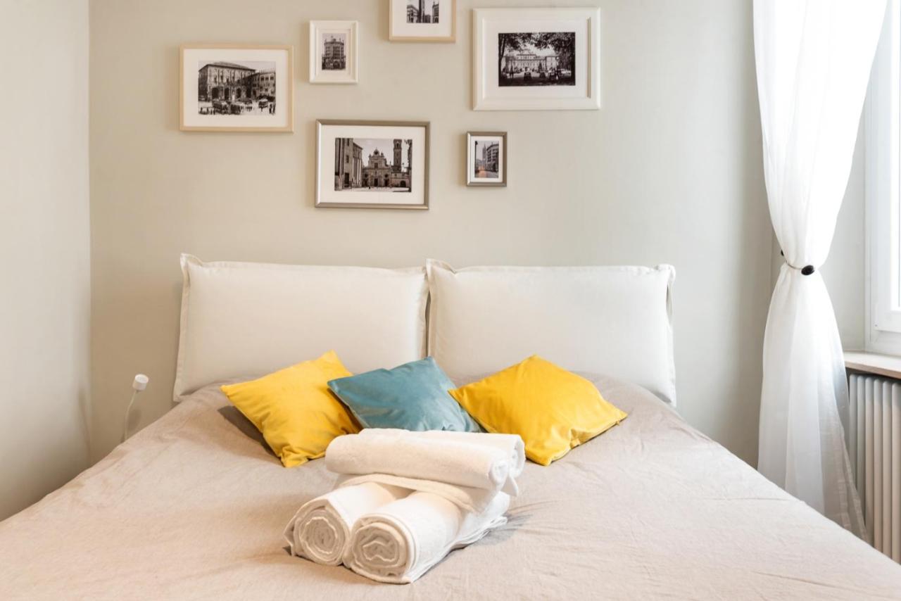 Parma Azeglio Apartment Ngoại thất bức ảnh