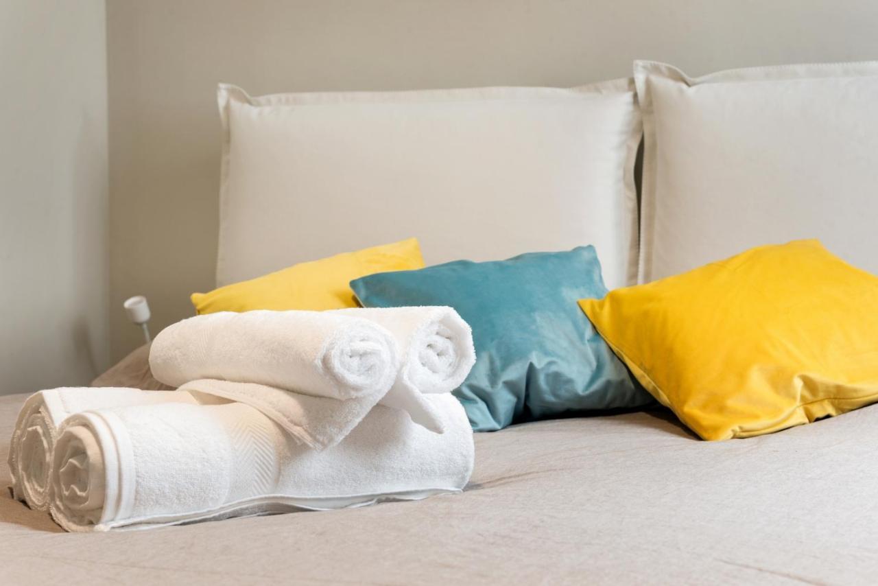 Parma Azeglio Apartment Ngoại thất bức ảnh